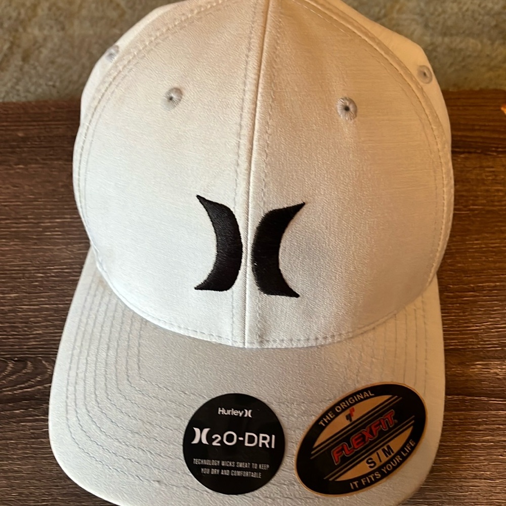 Hurley hat
